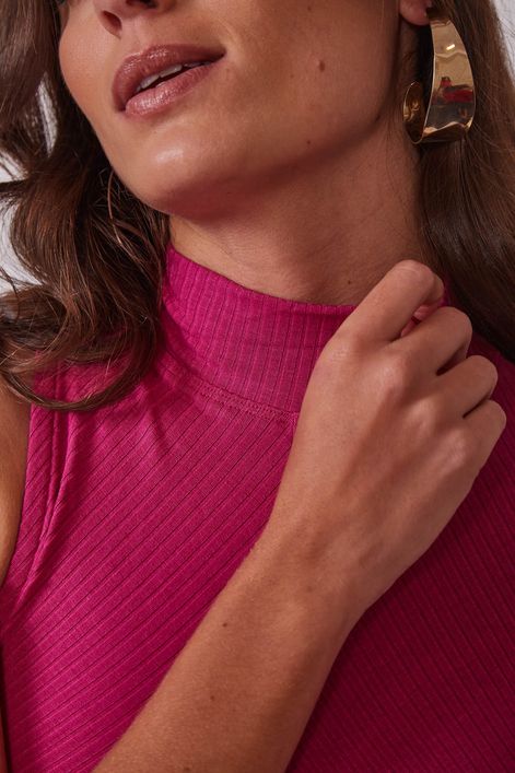 CAMISETA-CANELADA-ENVIESADA