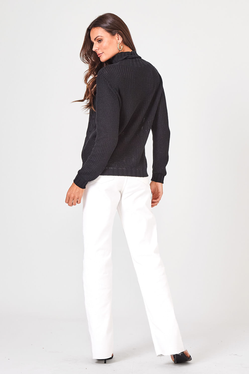 BLUSA-TRANCAS-GOLA-ALTA