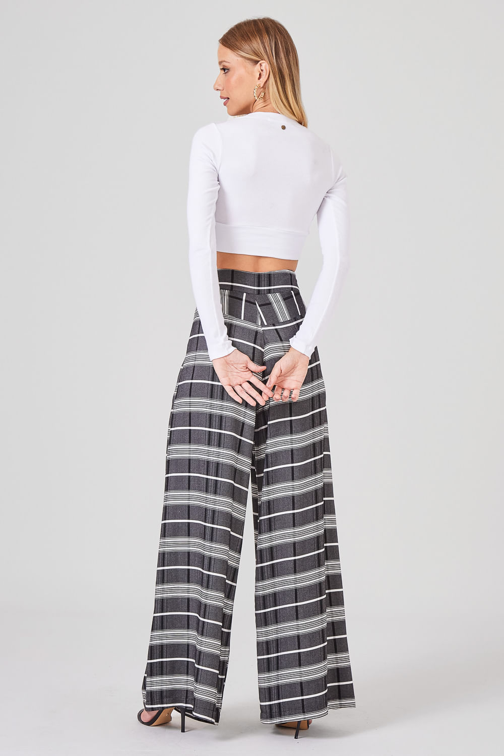CROPPED-NO-MANGA-LONGA