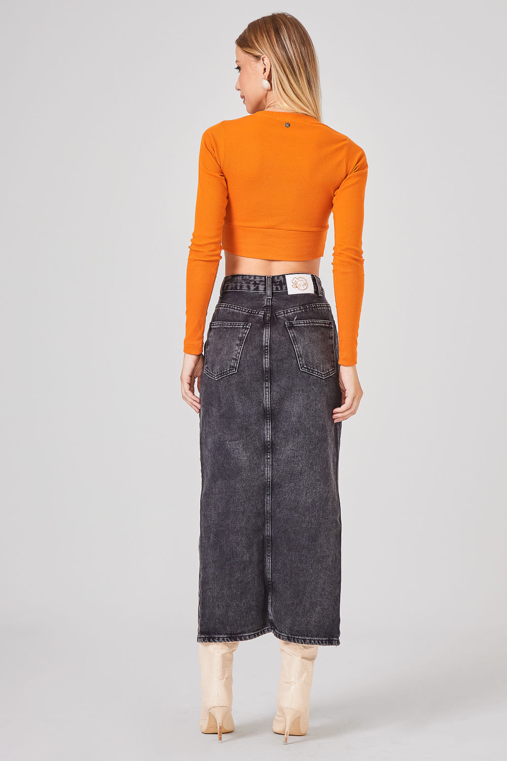 CROPPED-NO-MANGA-LONGA