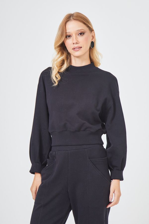 BLUSA-CROPPED-MOLETOM