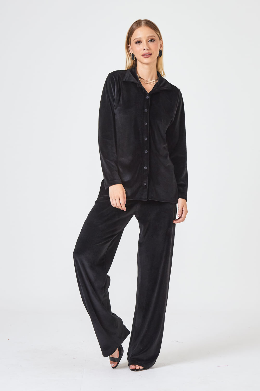 BLUSA-VELUDO-BOTOES