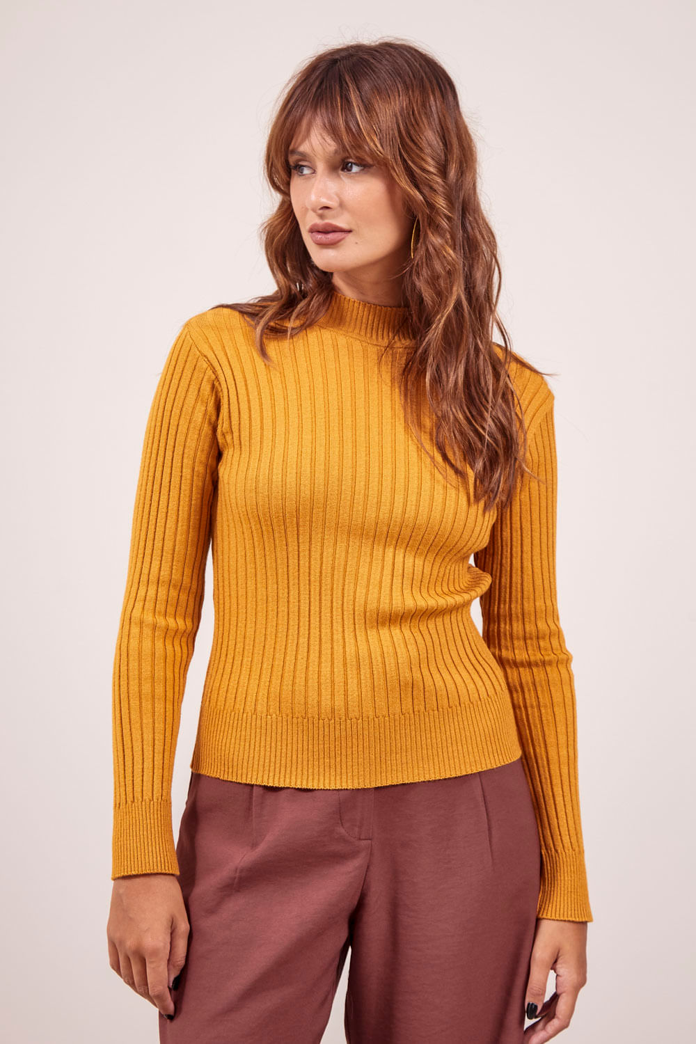 BLUSA-CANELADA-GOLA-REMALHADA