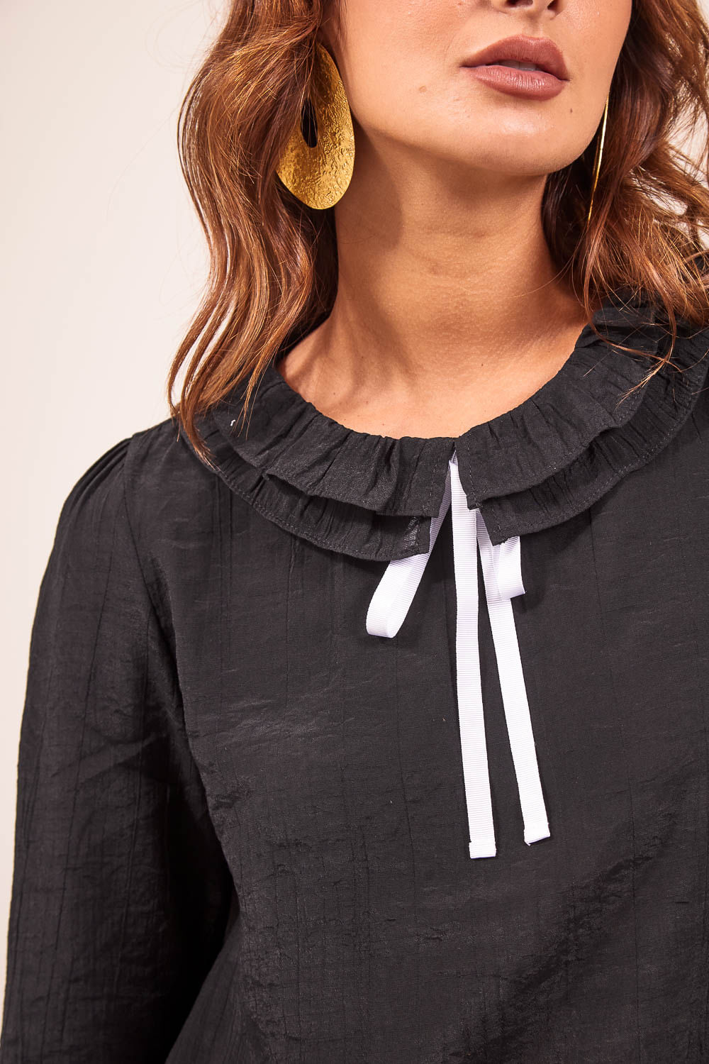 BLUSA-MG-COMPRIDA-COM-BABADO-GOLA