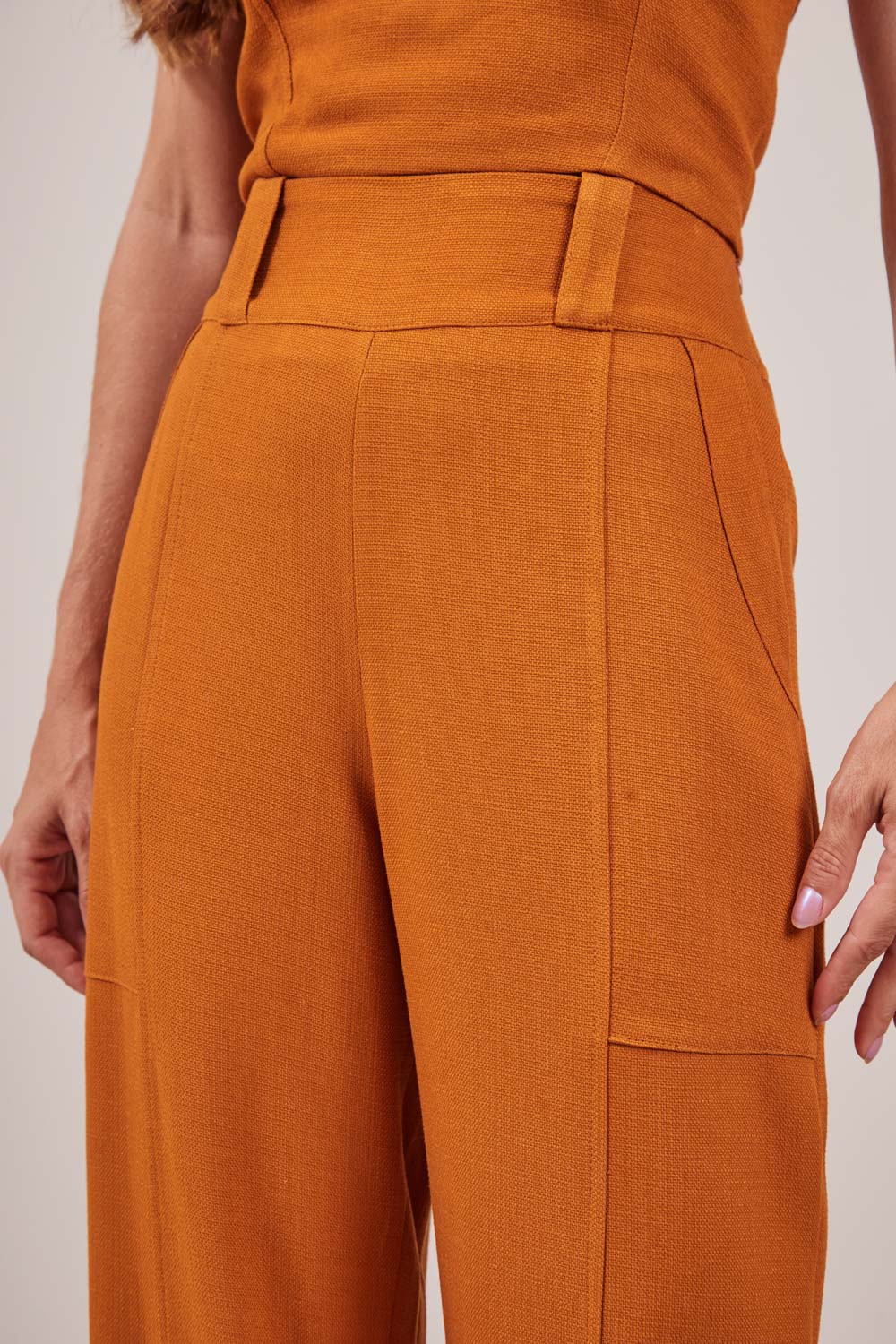 CALCA-RECORTE-COS-LARGO