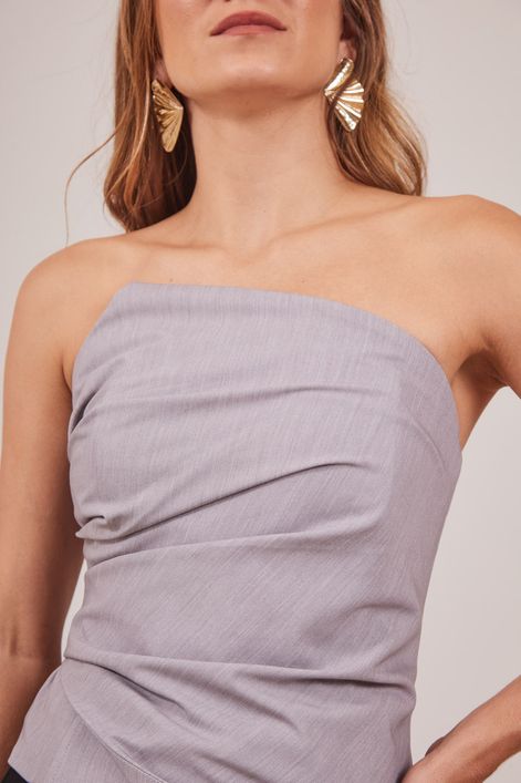 T.Q.C.-ASSIMETRICO-DRAPEADO