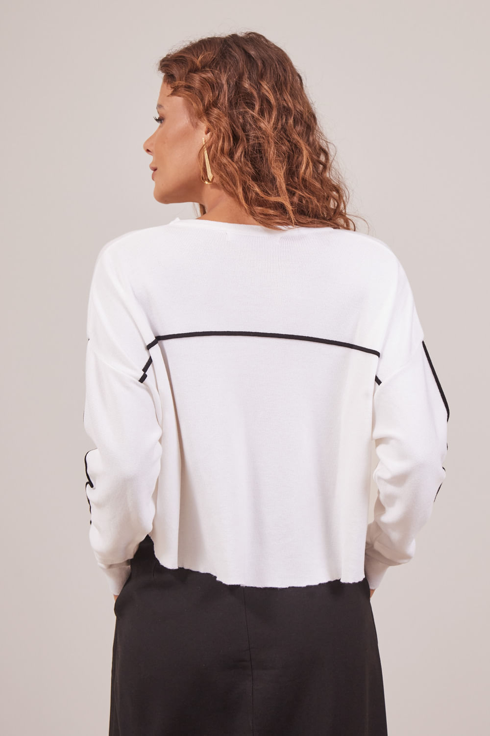 BLUSA-QUADRADA-COM-FRIZO