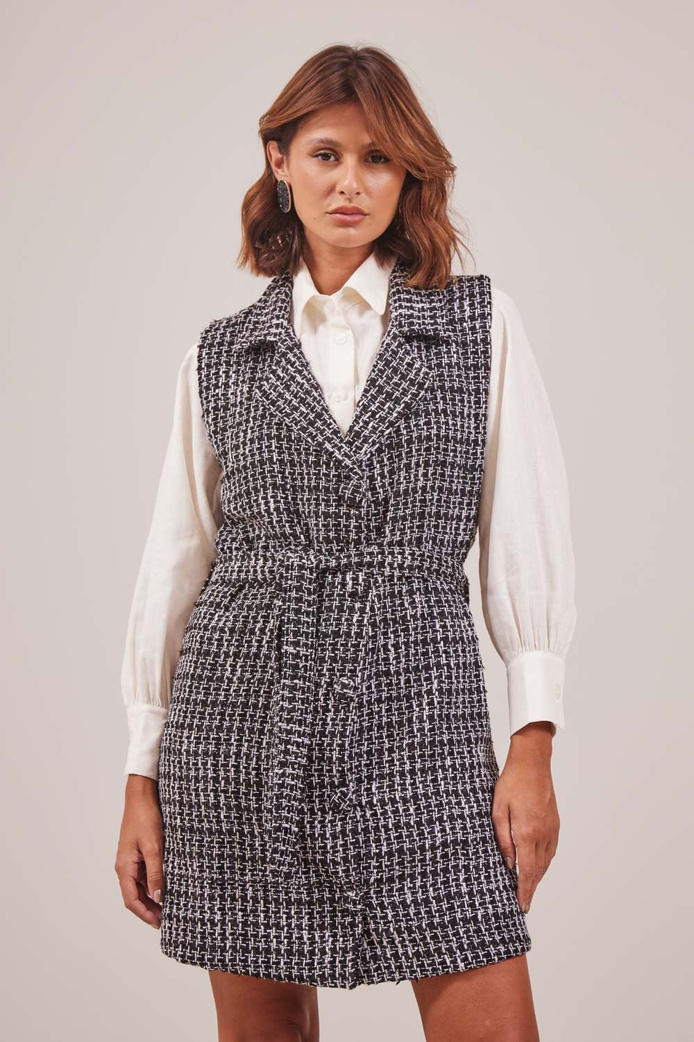 VESTIDO-TWEED-BOTOES