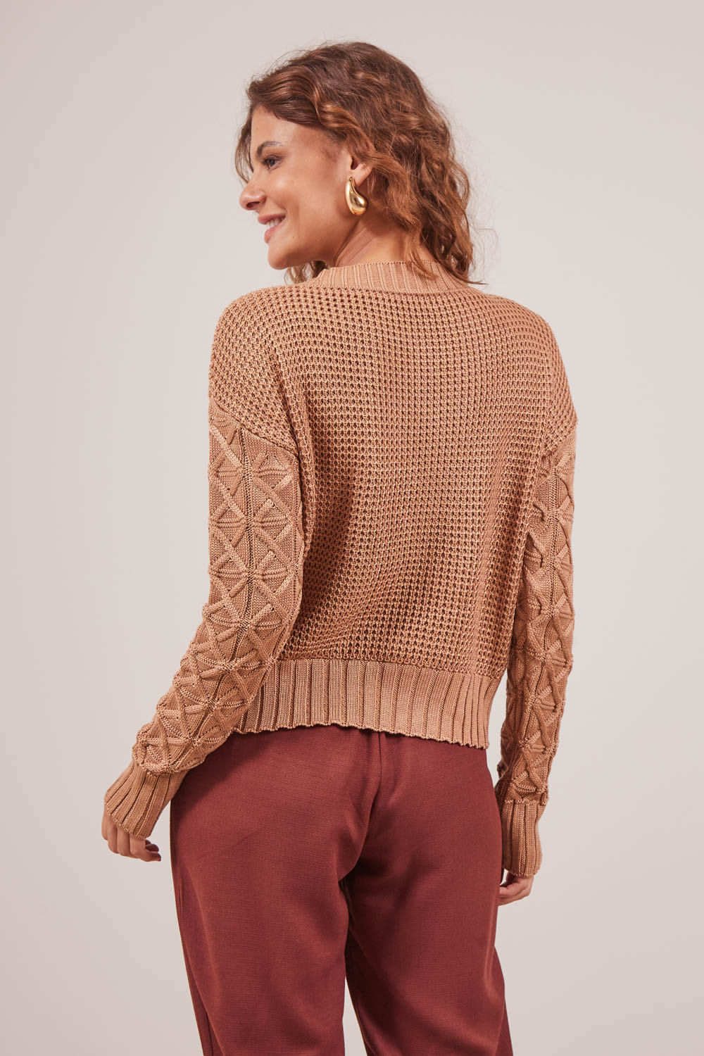 BLUSA-EM-TRICOT-DETALHE-MANGA