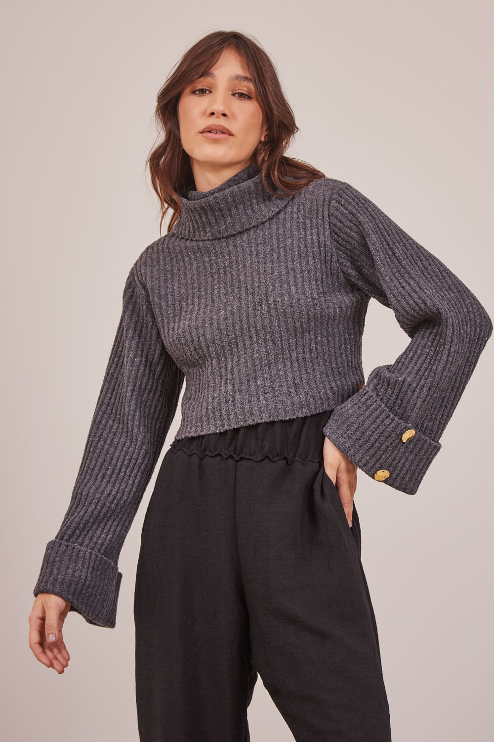 BLUSA-CANELADA-BOTOES-PUNHO