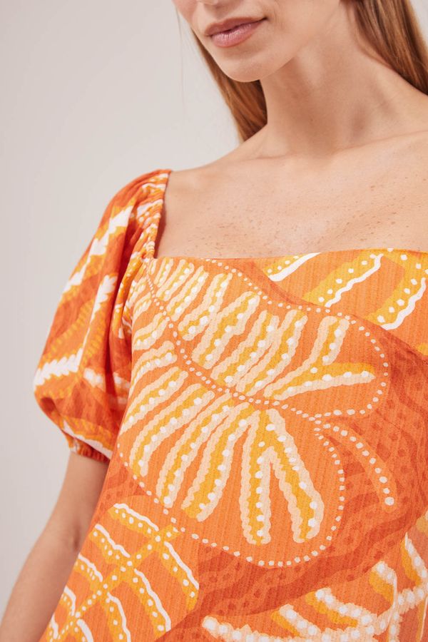 VESTIDO-CURTO-ESTAMPA-FOLHAGEM