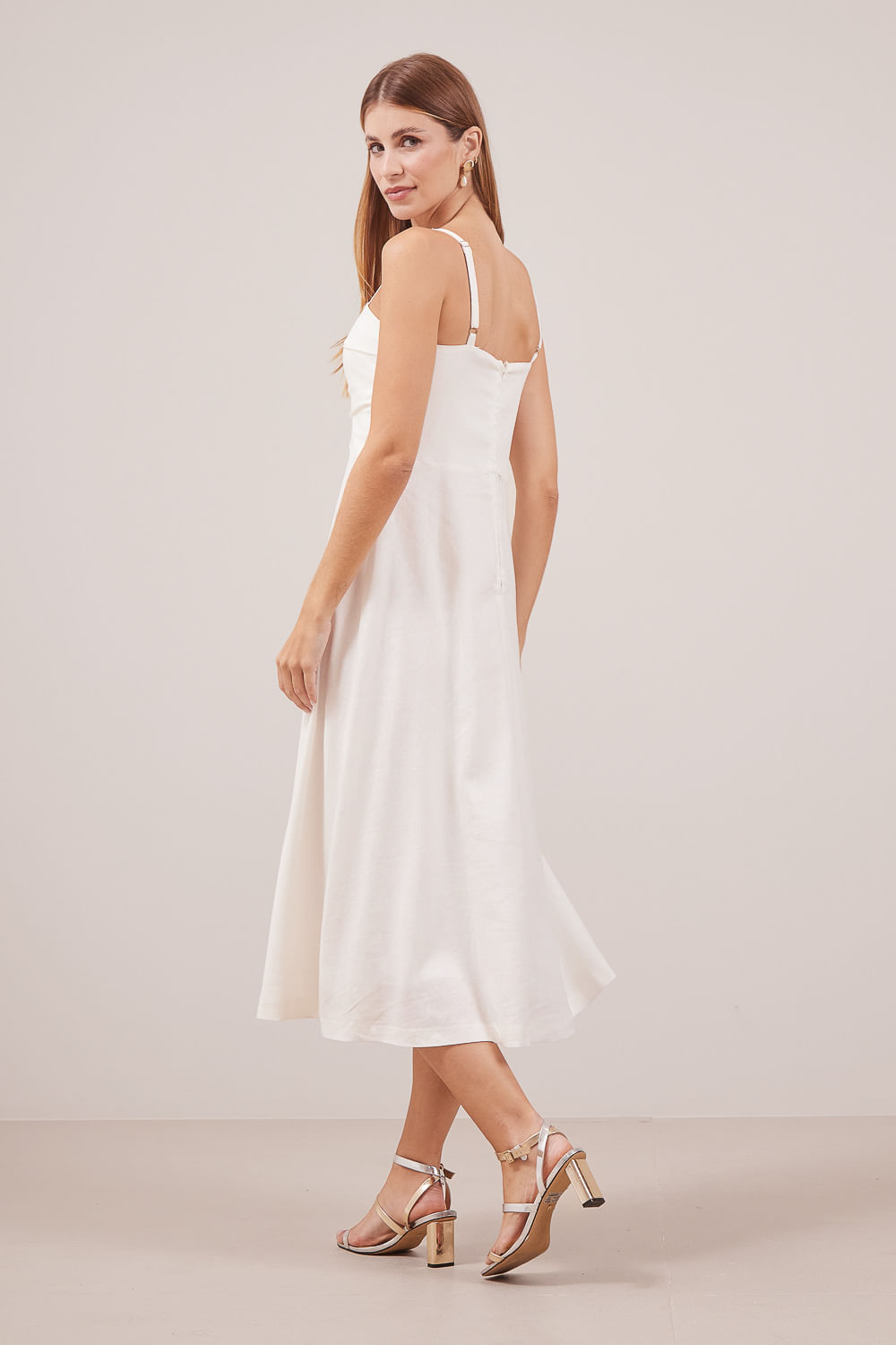 VESTIDO-MIDI-COM-PREGAS-FLOR