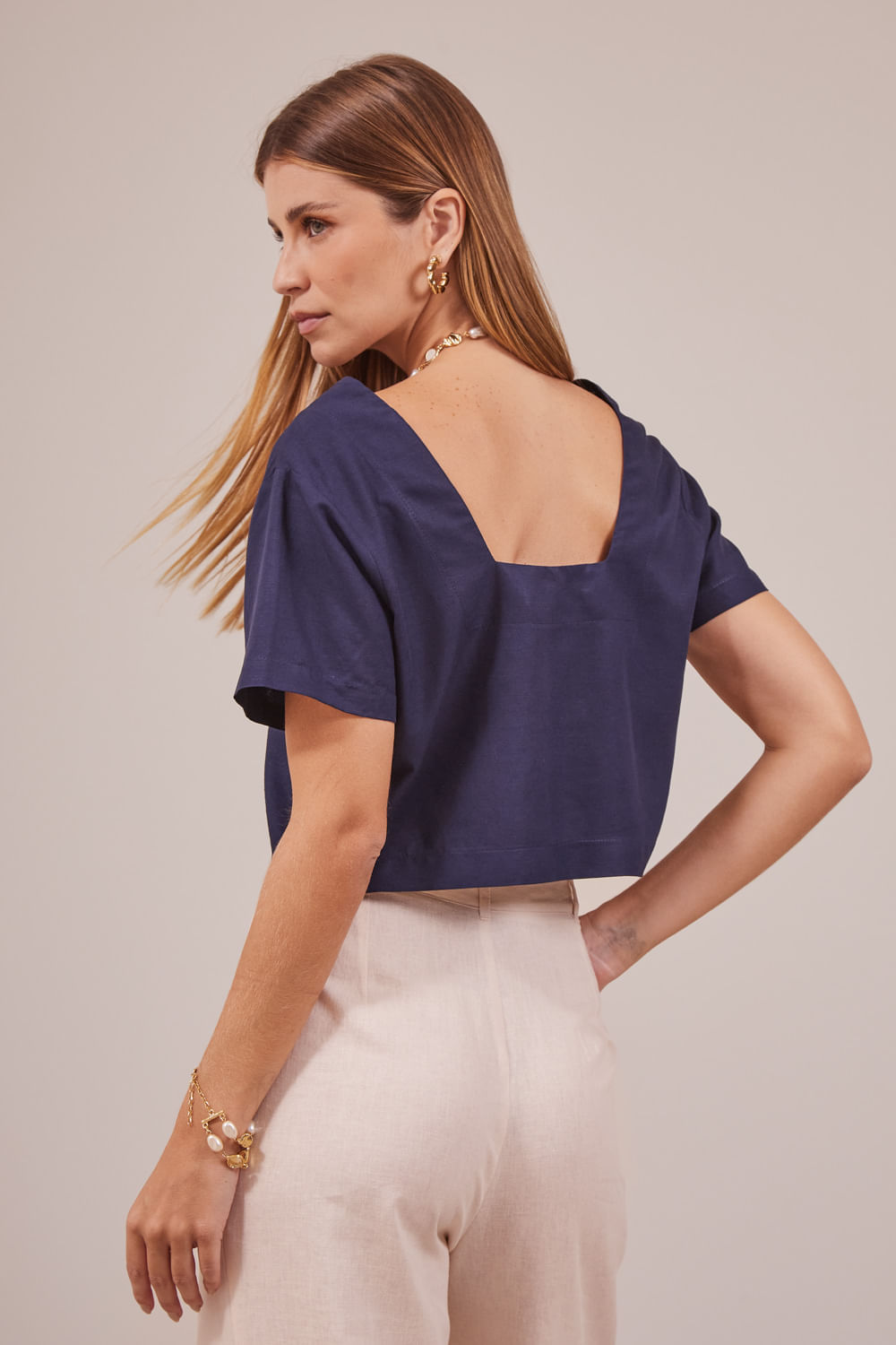 CROPPED-EM-DECOTE-V