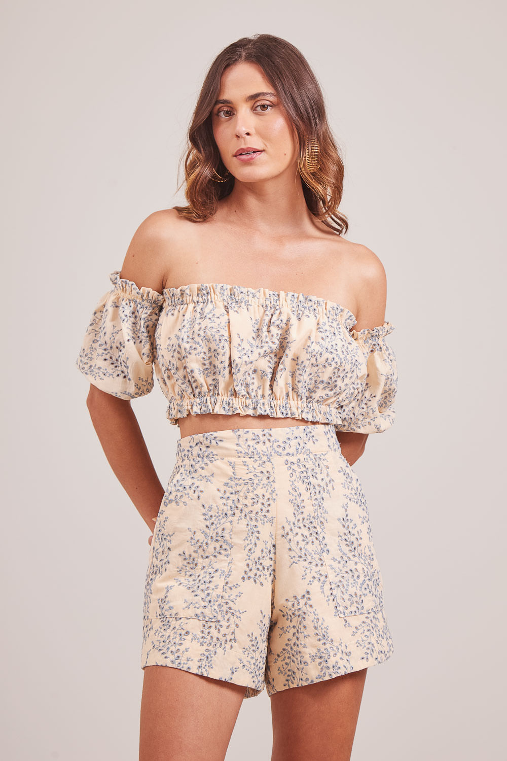 CROPPED-LAISE-MANGA-DESLOCADA