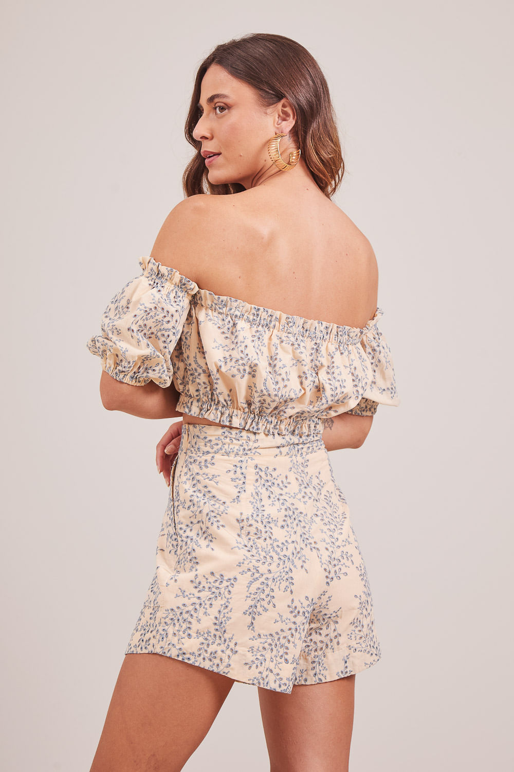 CROPPED-LAISE-MANGA-DESLOCADA