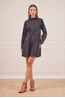 CHEMISE-PRETA-COM-PREGAS-1.jpg