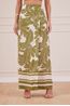 SAIA-E-CROPPED-EST-VERDE-FOLHAGENS-12.jpg