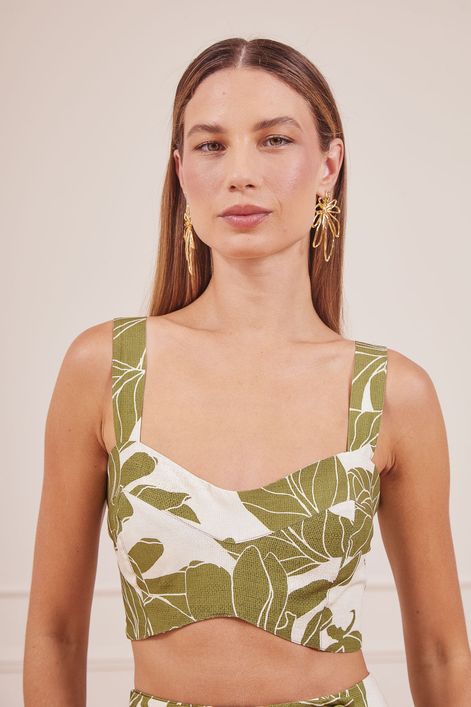 SAIA-E-CROPPED-EST-VERDE-FOLHAGENS-15.jpg