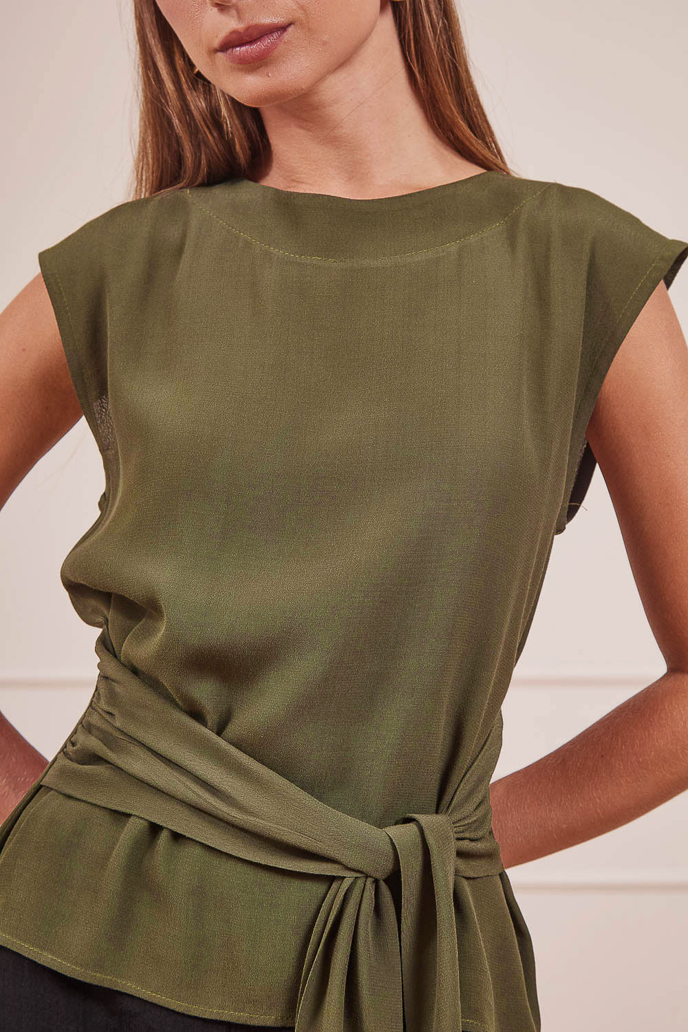 BLUSA-VERDE-COM-AMARRACAO-5-2.jpg