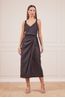 VESTIDO-MIDI-PRETO-COM-FAIXA-2.jpg