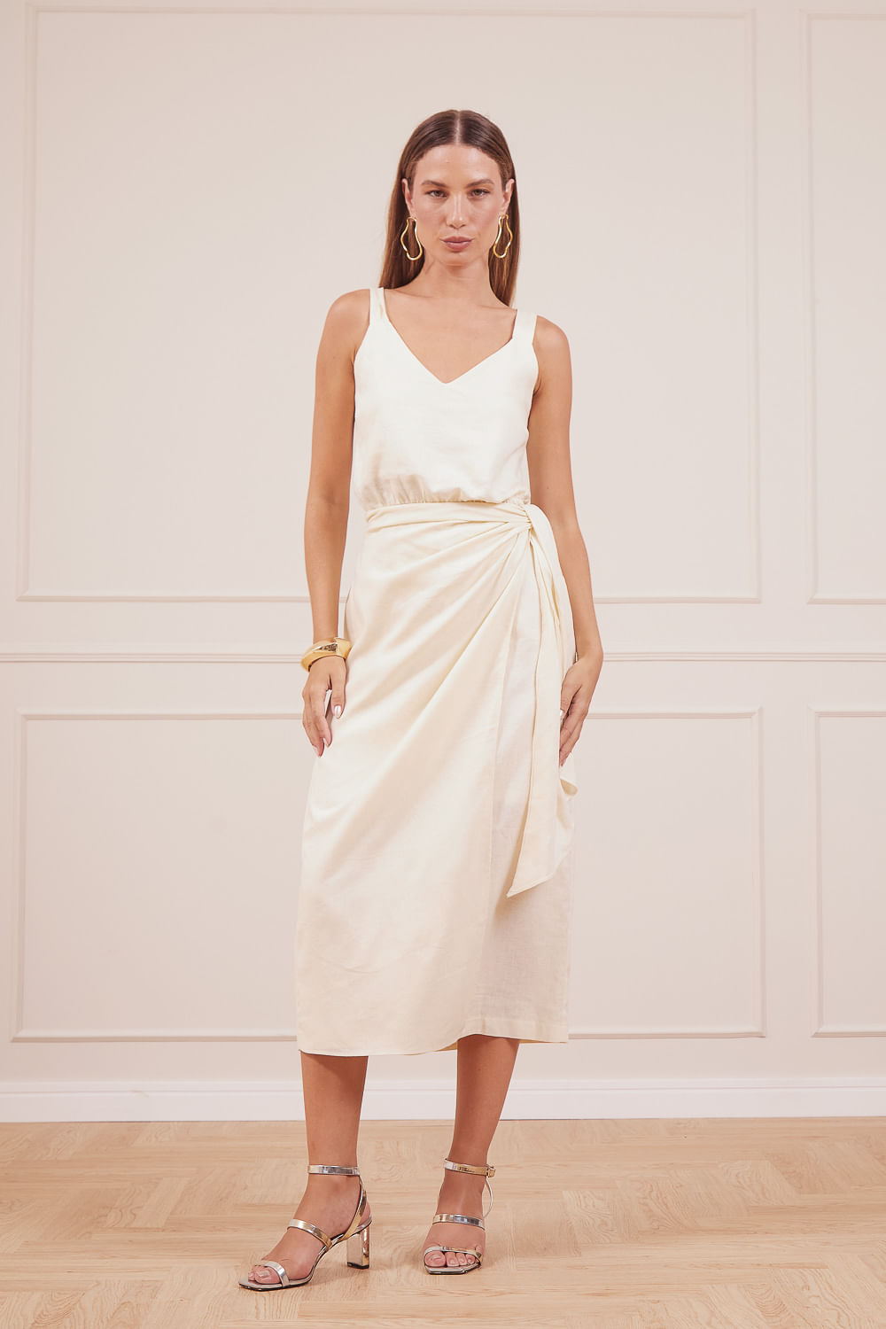 VESTIDO-MIDI-CREME-COM-FAIXA.jpg