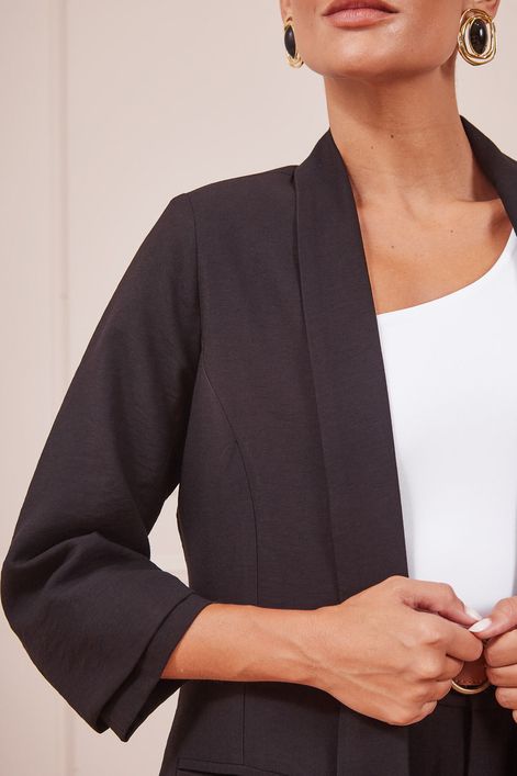 CALCA-PRETA-COM-CINTO-CARAMELO-E-BLAZER-PRETO-28.jpg