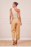 CALCA-COM-CINTO-BEGE-E-BLAZER-BEGE-14.jpg