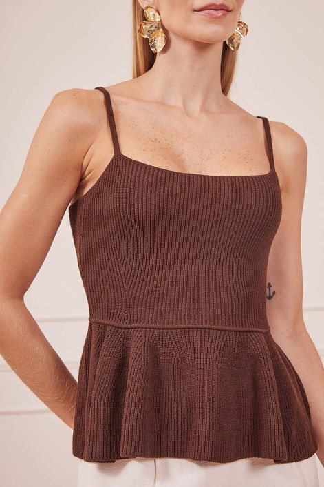 CAMISETA-ALCINHA-TRICOT-COM-PEPLUM-MARROM-9.jpg
