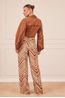 CAMISA-CROPPED-MARROM-E-CALCA-EST-SELVAGEM-33.jpg