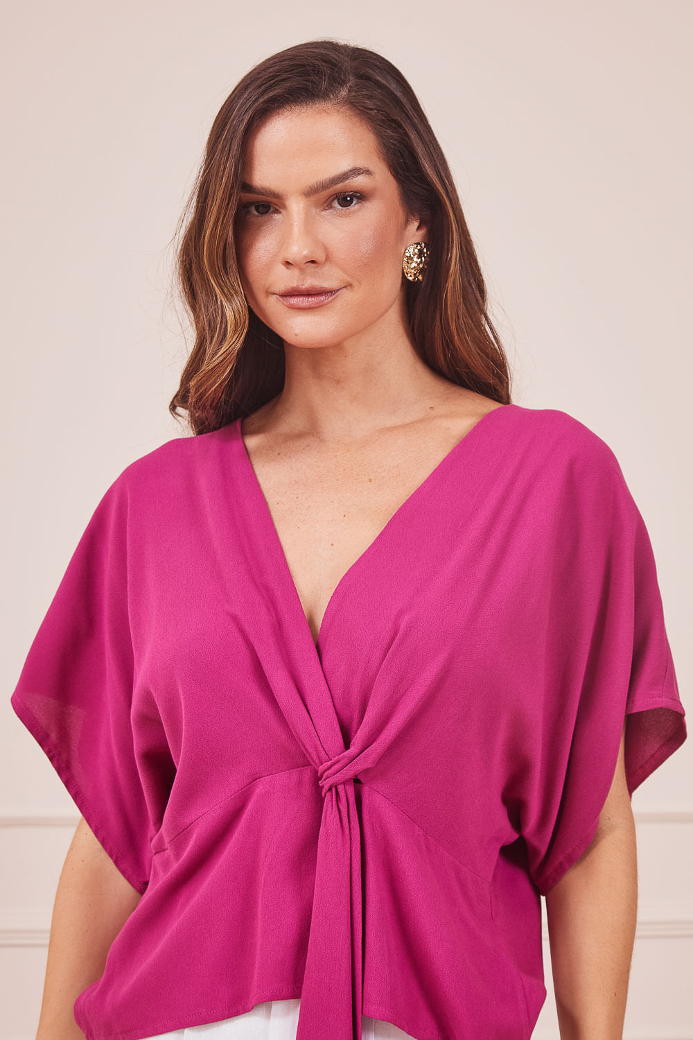 BLUSA-COM-TUNEL-NA-FRENTE-ROSA-4.jpg