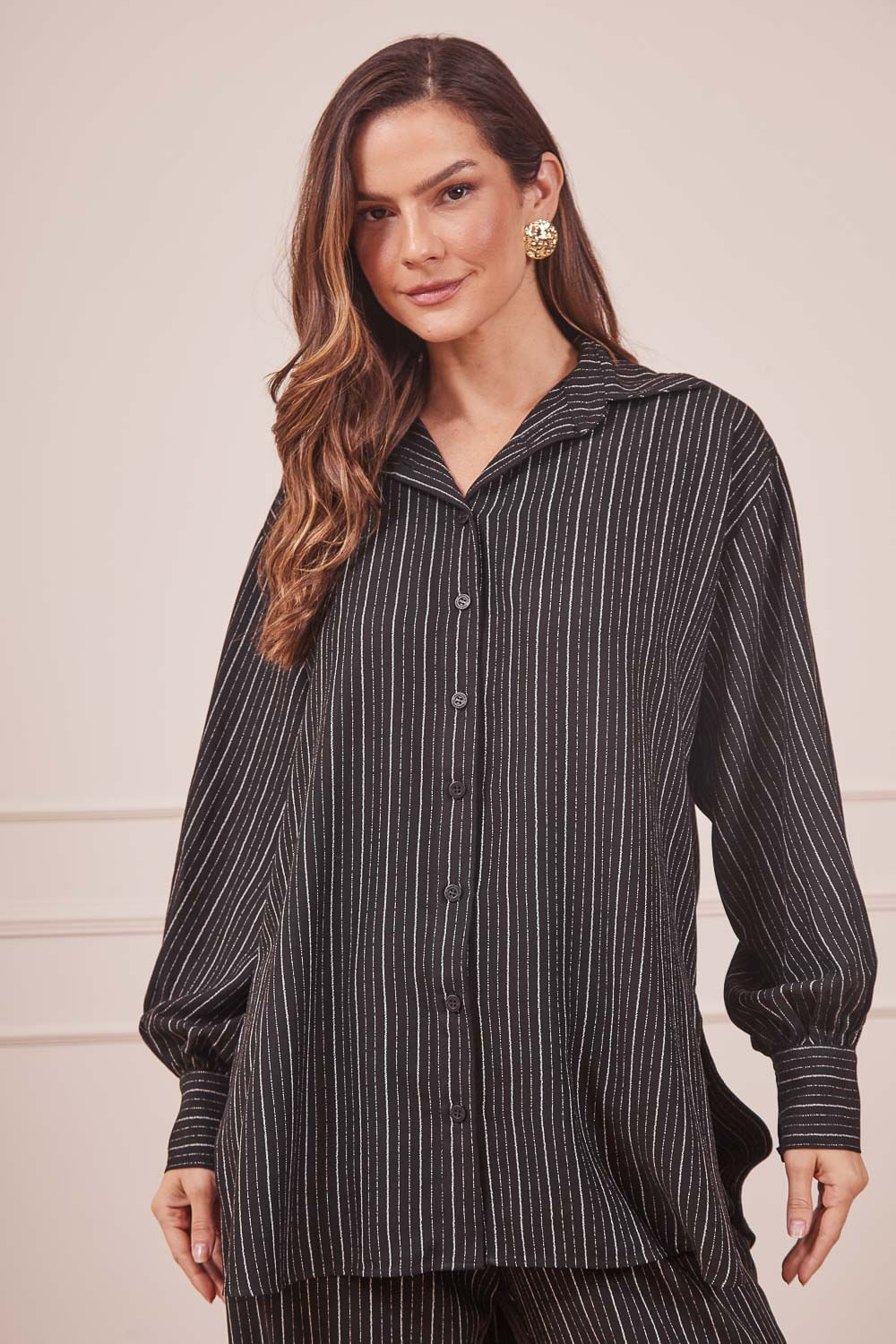 CAMISA-EST-LISTRAS-PRETO-9.jpg