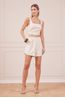SHORT-ALFAIATARIA-COM-PREGAS-NA-FRENTE-OFF-3.jpg