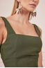 CROPPED-E-SHORT-VERDE-ESCURO-9.jpg
