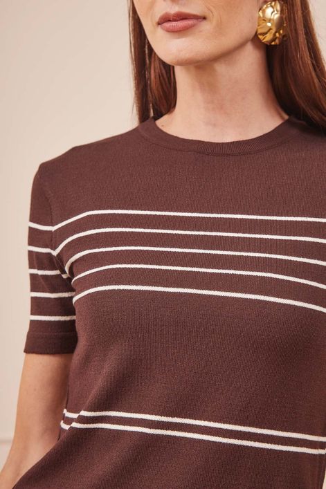 BLUSA-TRICOT-MANGA-CURTA-JUSTINHA-MARROM-COM-LISTRA-BRANCA-11.jpg