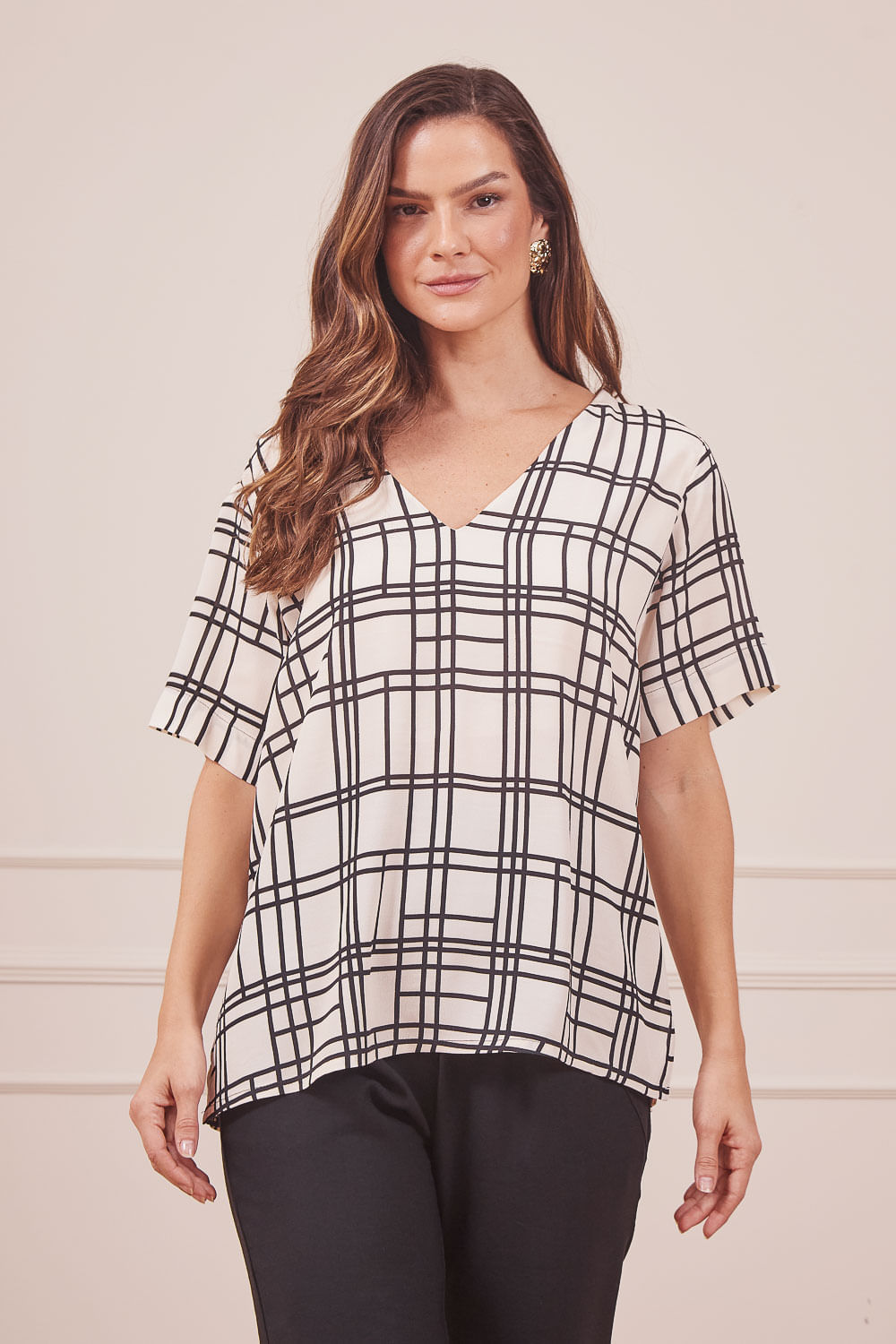 BLUSA-EST-GEOMETRICA-E-CALCA-COS-LARGO-ELASTICO-PRETA-4.jpg
