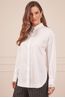 CAMISA-COM-BORDADO-AMOUR-BRANCA-8.jpg