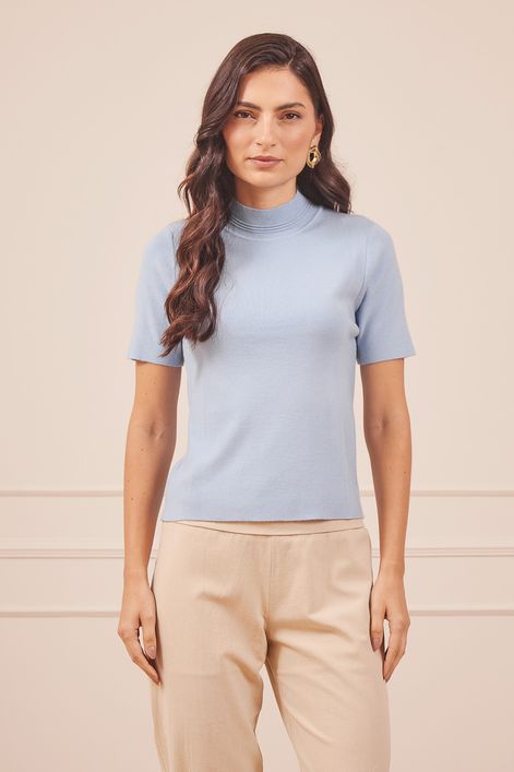 CALCA-BEGE-COS-CAMADAS-E-BLUSA-TRICOT-AZUL-BB-COM-GOLINHA-1.jpg