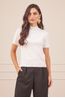 BLUSA-TRICOT-MANGA-CURTA-BRANCA-COM-GOLINHA-MAIS-ALTA-4.jpg
