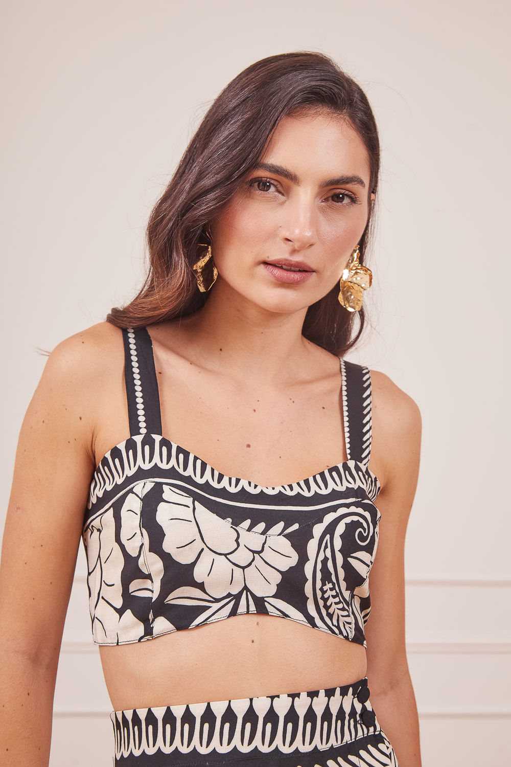 SAIA-E-CROPPED-ESTAMPA-FLORAL-PEB-4.jpg