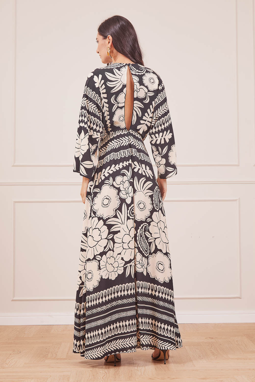 VESTIDO-ESTAMPA-FLORAL-PEB-8.jpg