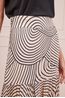 BLUSA-TRICOT-MANGA-CURTA-COM-DETALHE-NA-MANGA-PRETA-E-SAIA-ESTAMPA-DIMENSAO-16.jpg