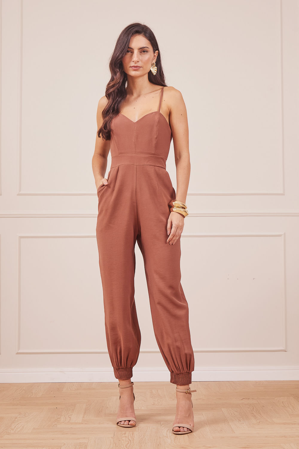 MACACAO-ALFAIATARIA-MARROM-1