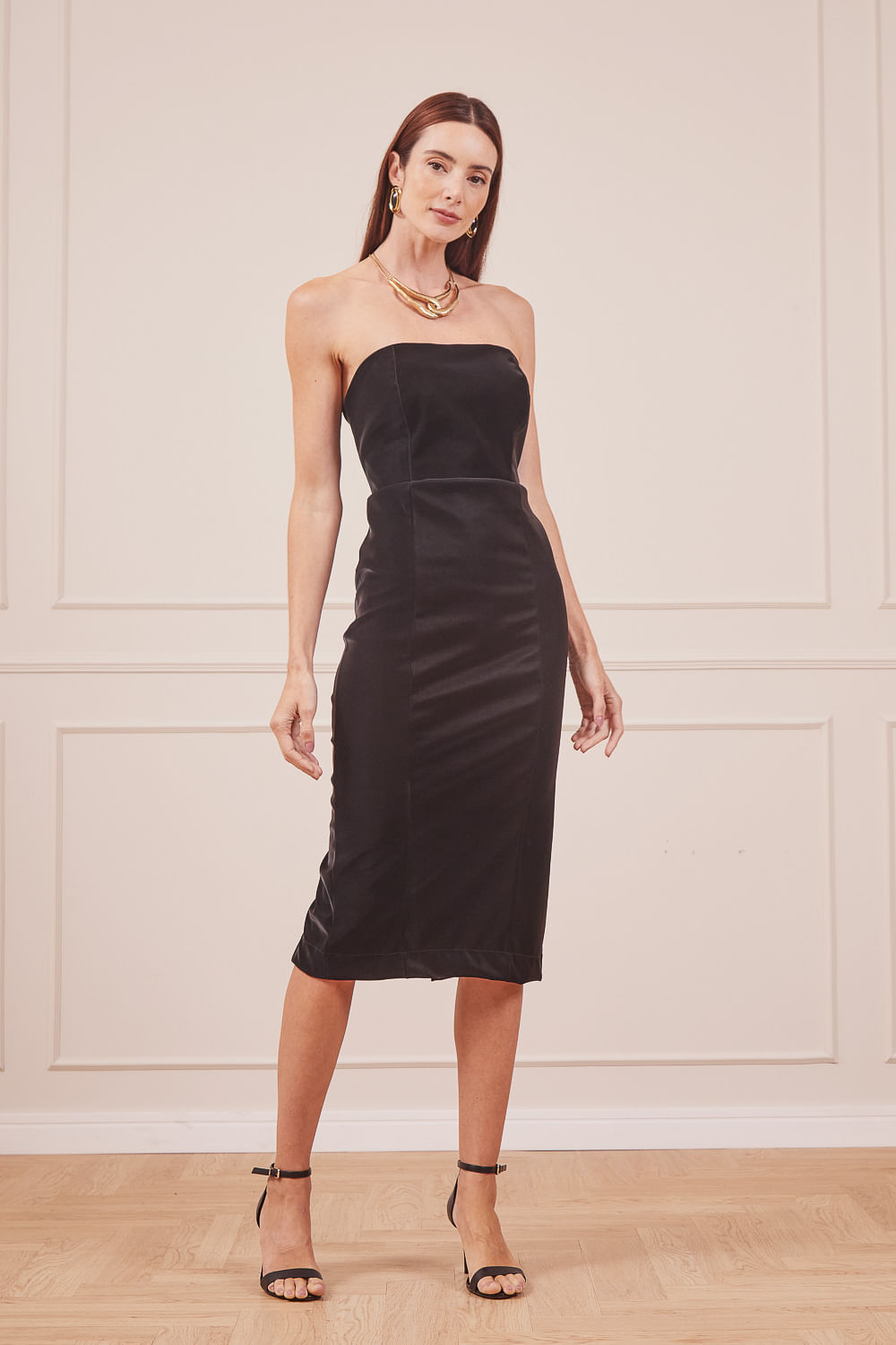 VESTIDO-MIDI-PRETO-TUBINHO-SEM-ALCA-4