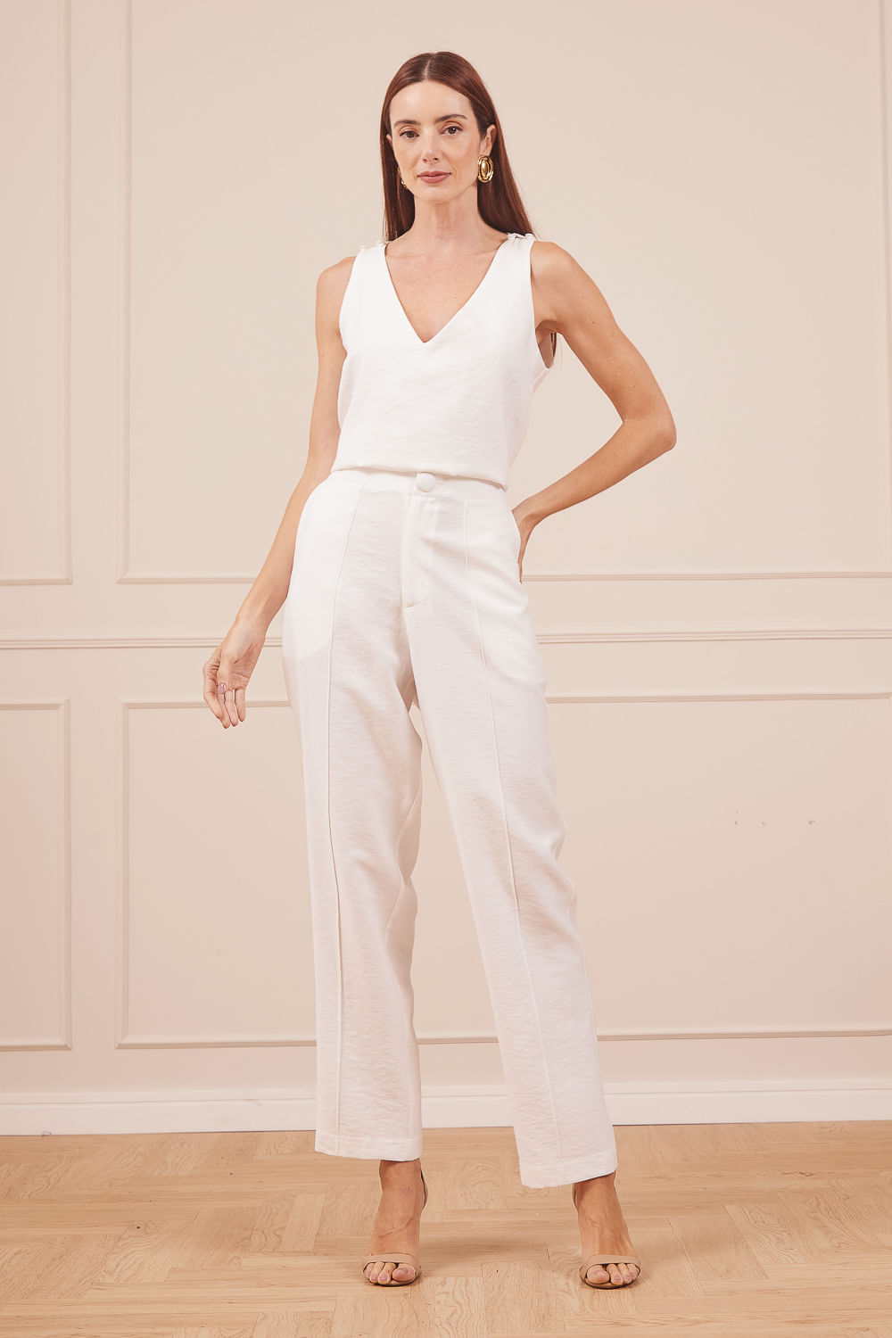 CALCA-E-REGATA-BRANCA-COM-BOTOES-NA-LATERAL-11