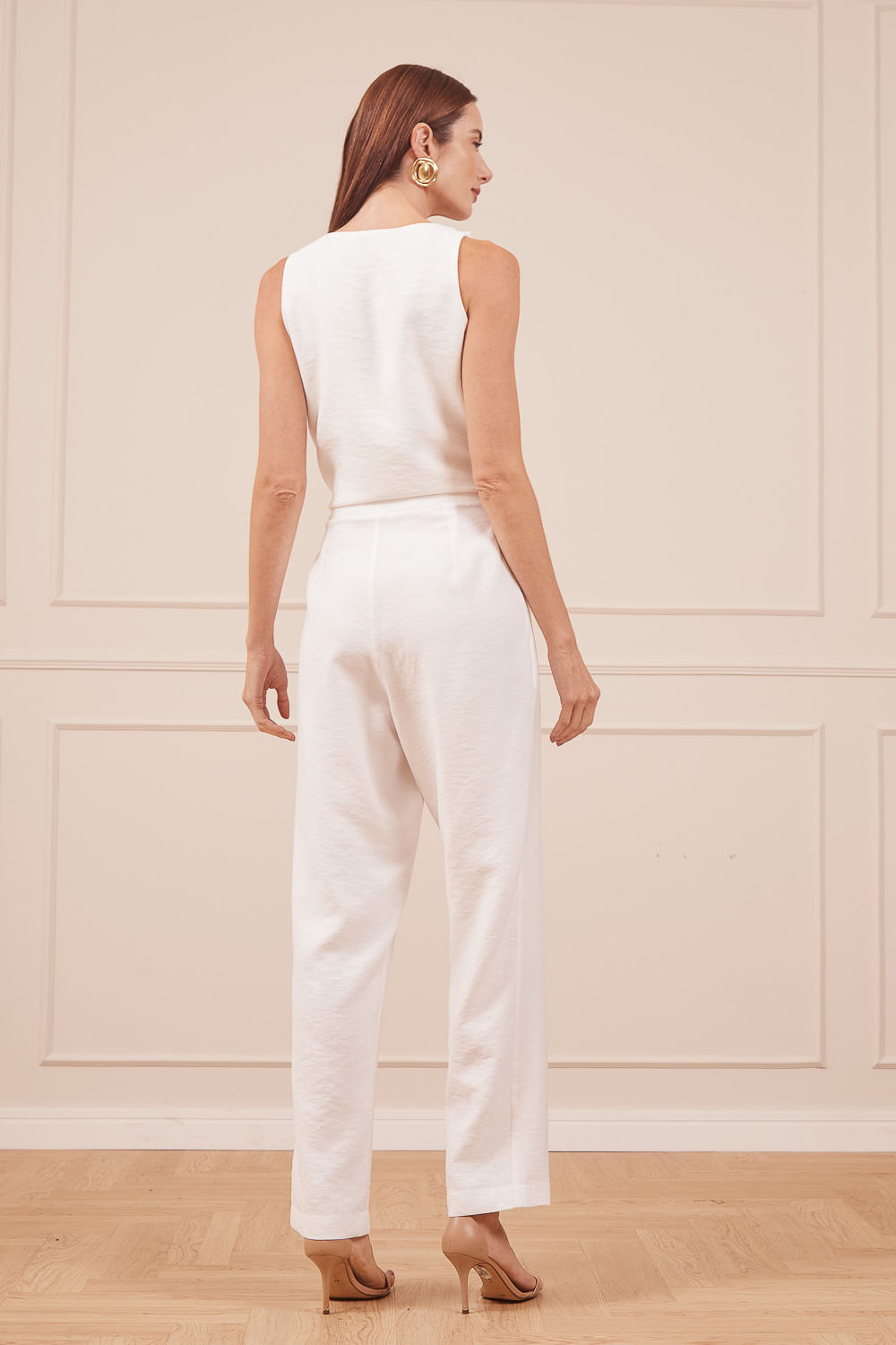 CALCA-E-REGATA-BRANCA-COM-BOTOES-NA-LATERAL-25