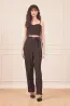 CROPPED-PRETO-17788-E-CALCA-17727-COM-CINTO-PRETA-1