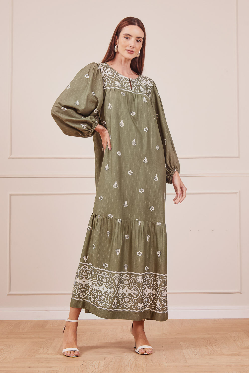 VESTIDO-LONGO-VERDE-COM-EST-ARABESCO-5