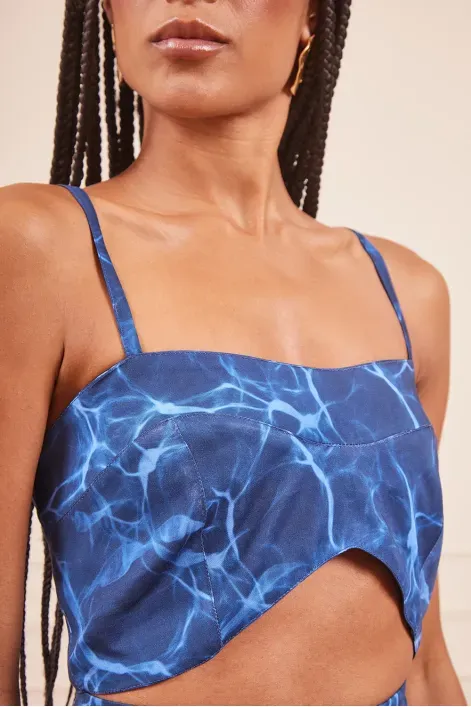 CROPPED-VISCOSE-DECOTE-ARREDONDADO