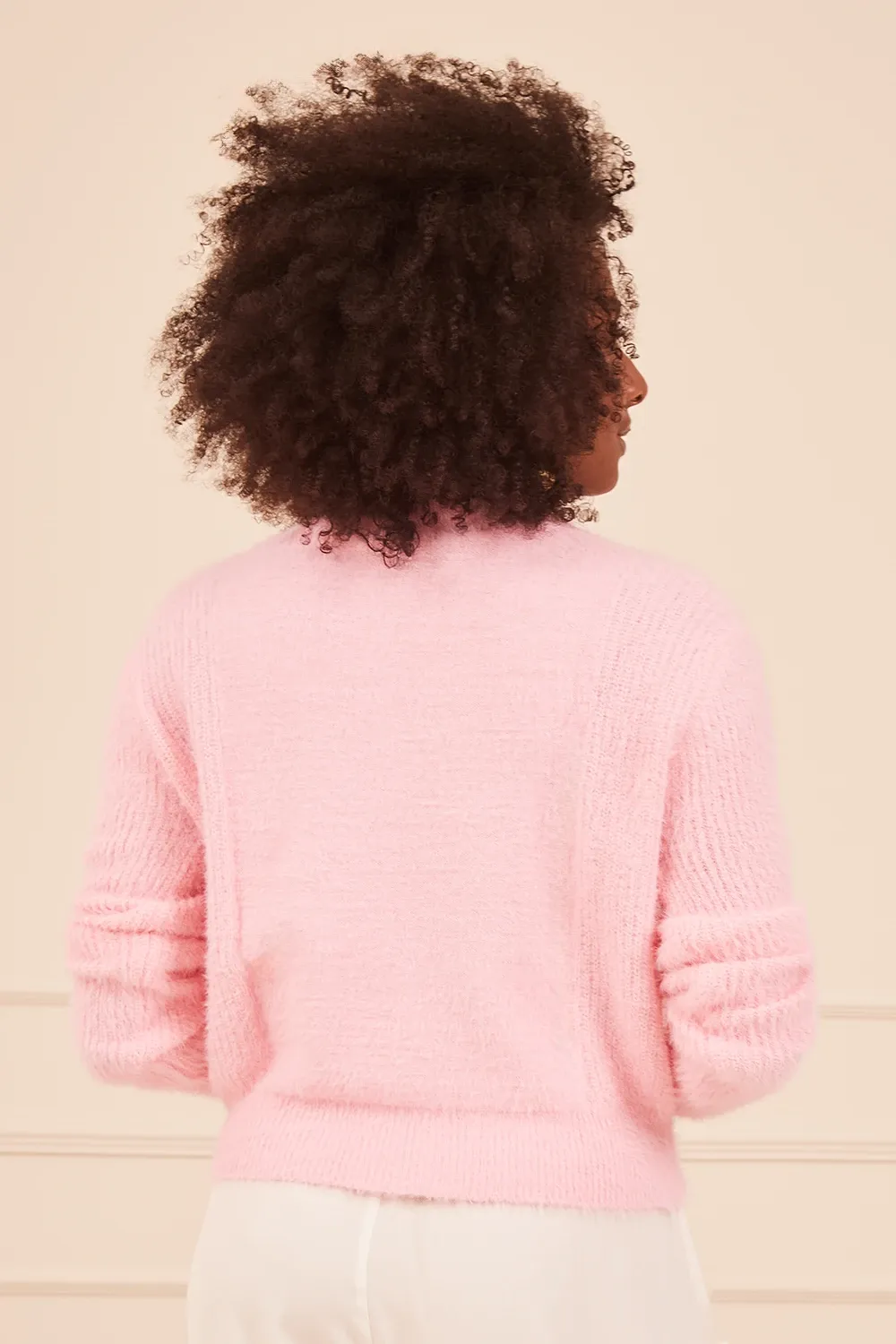 BLUSA-FEMININA-EM-TRICOT-COM-DETALHE