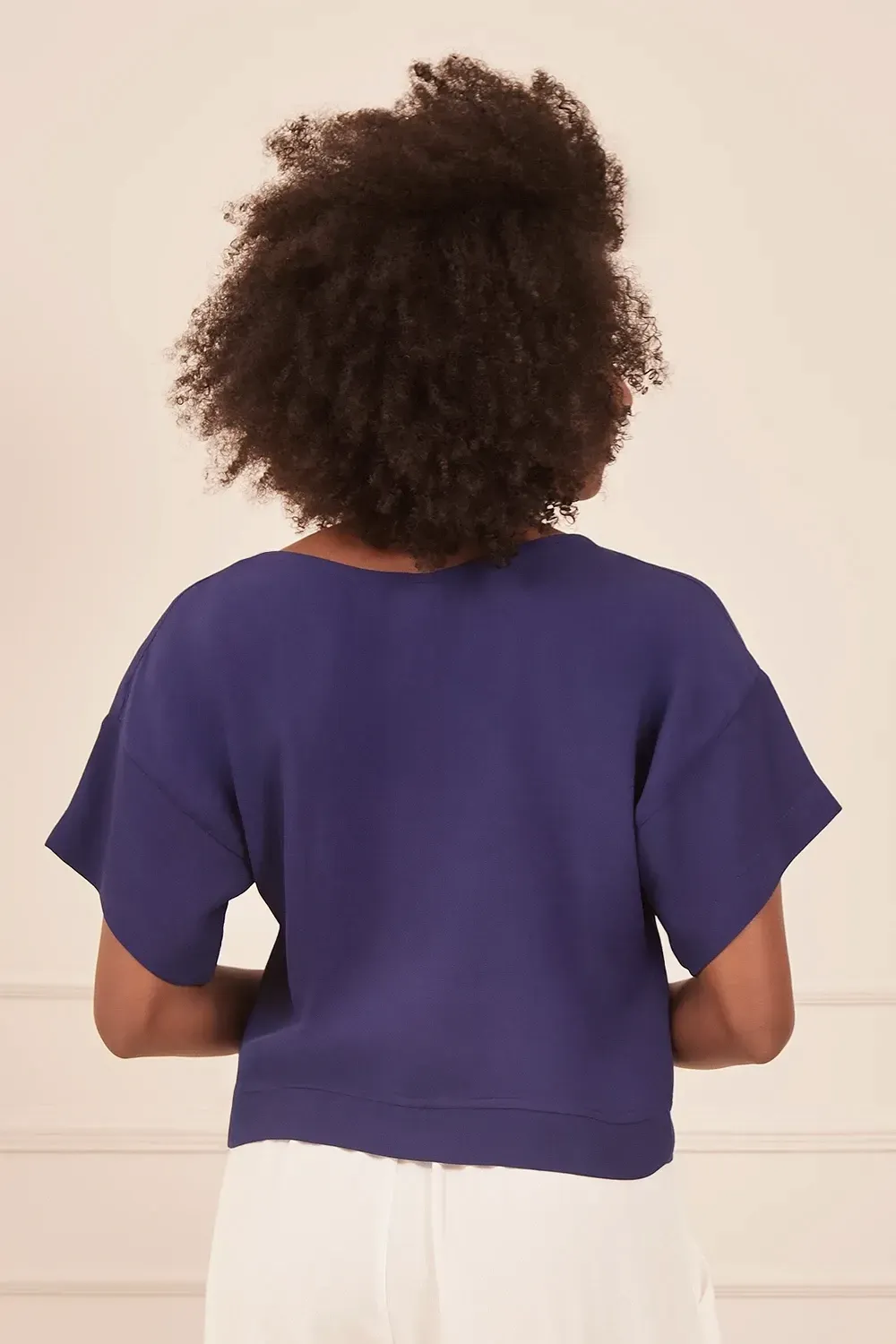 BLUSA-CROPPED-MANGA-CURTA